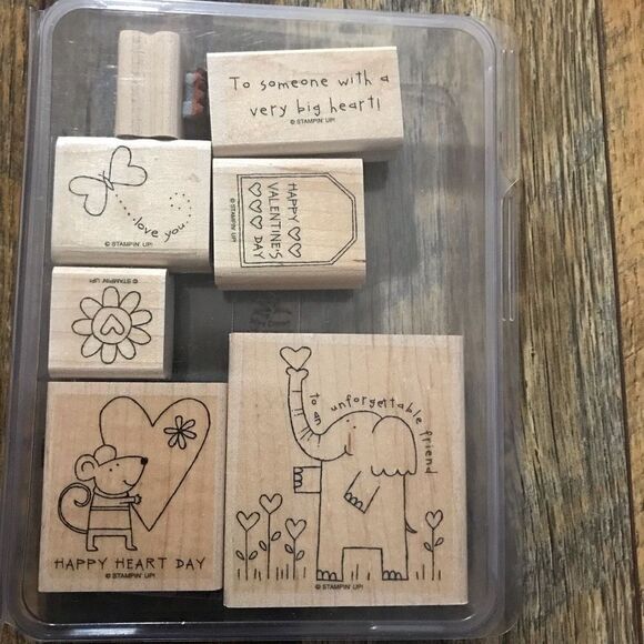 Stampin up Happy Heart day rubber stamps set of 7 in package valentines - Picture 1 of 3